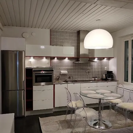 Arena - Own Sauna, In The Heart Of Near To Nokia Arena Apartman