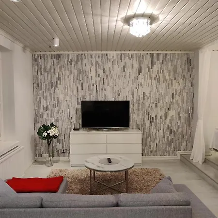 Arena - Own Sauna, In The Heart Of Near To Nokia Arena Apartman Tampere