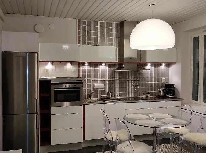 Arena - Own Sauna, In The Heart Of Near To Nokia Arena Lägenhet